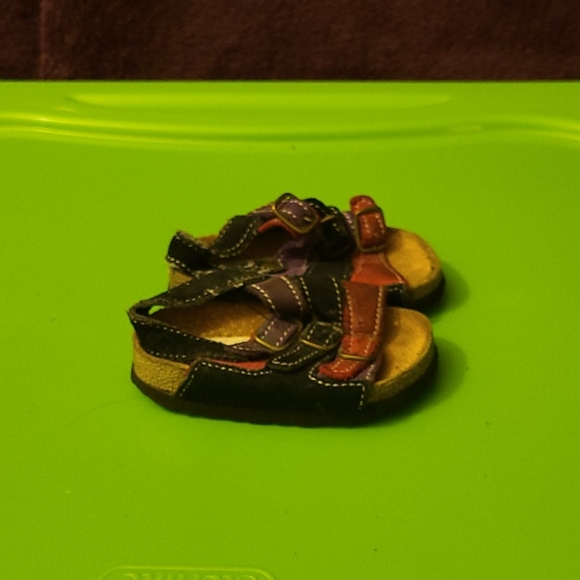 Baby Buckled Sandals - Picture 4 of 6